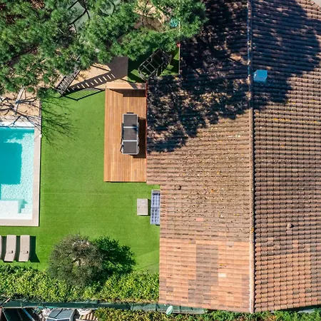 Ohana, A Villa *