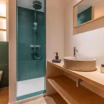 Villa Ohana, A Gassin