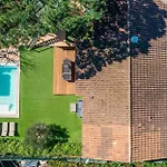 Ohana, A Villa *